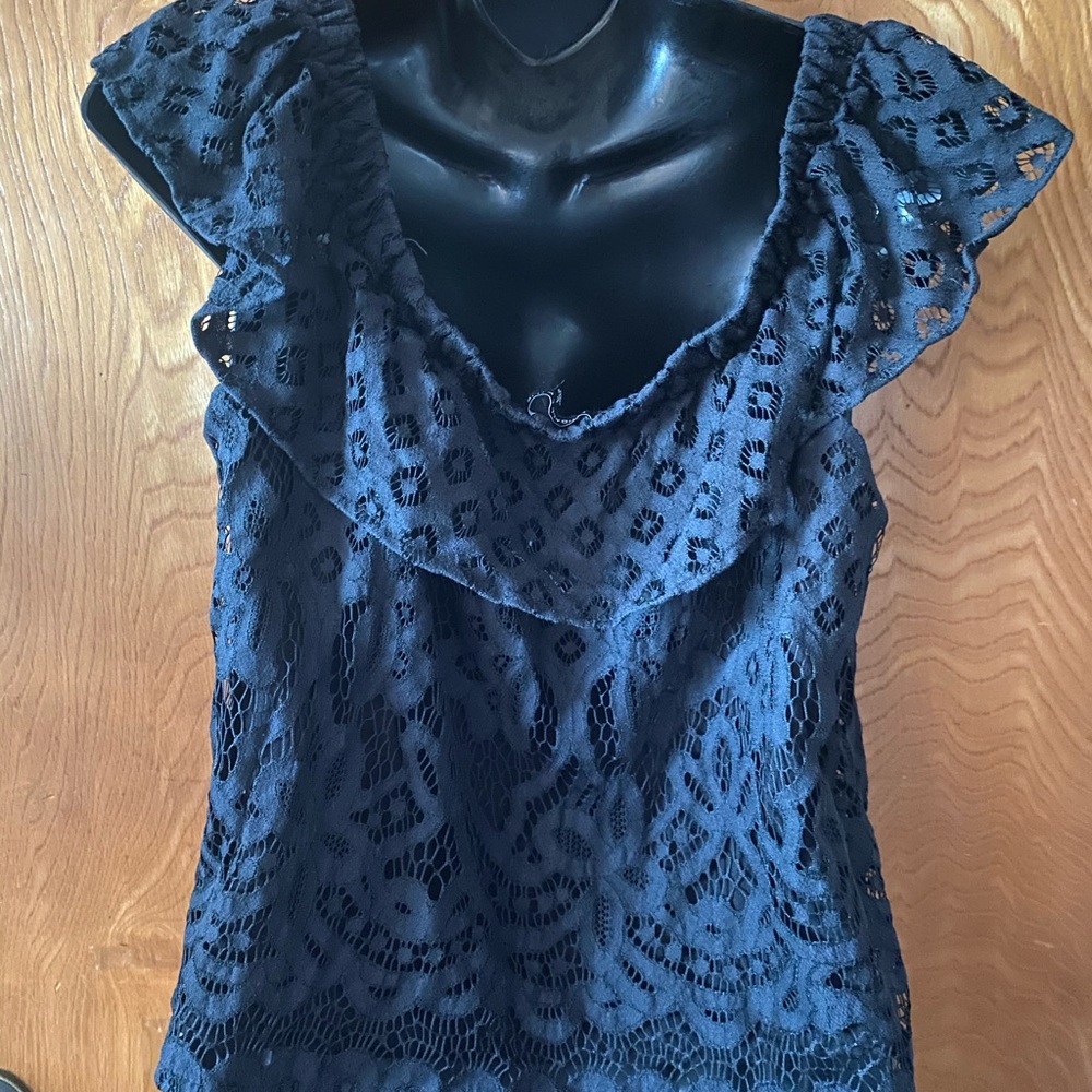 Kendall &Kylie off the shoulder blk lace top L - Picture 7 of 7